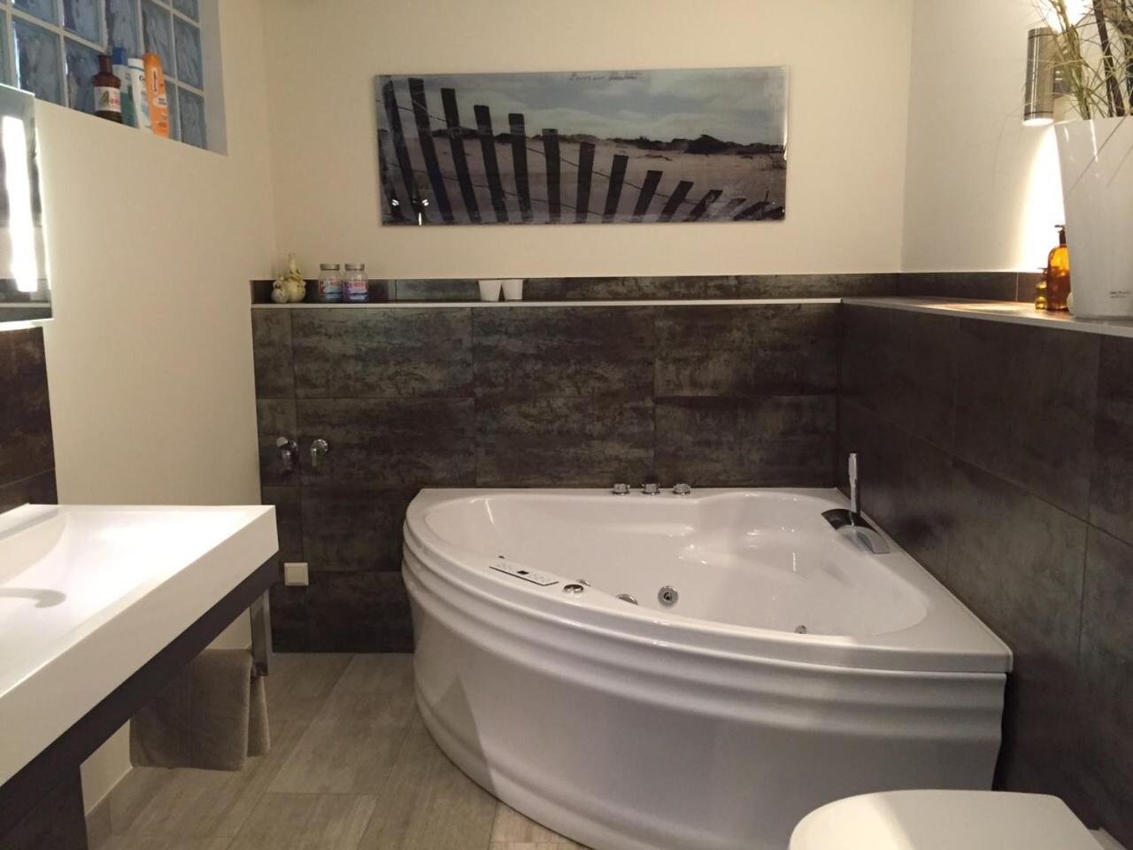 Fewo Mit Garten, Kamin U. Whirlpool Berlin Kültér fotó