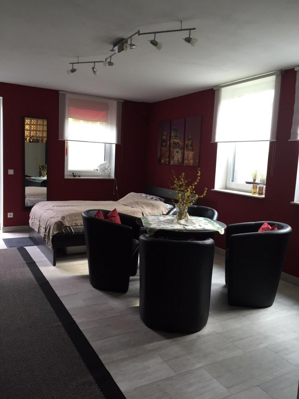 Fewo Mit Garten, Kamin U. Whirlpool Berlin Kültér fotó